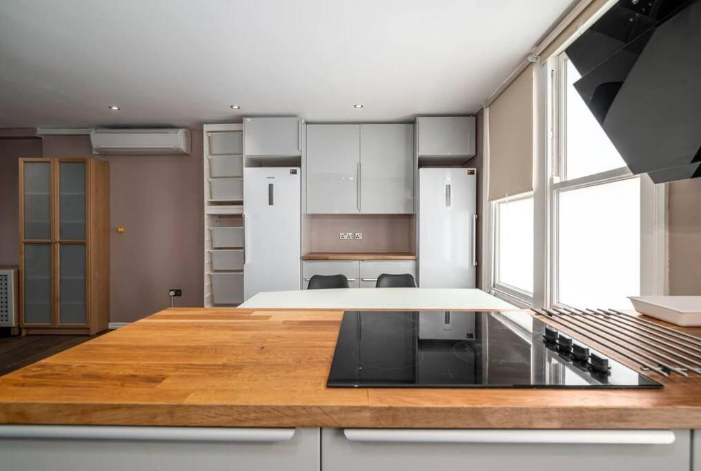 Luxury Apartment Located Near Marble Arch & Baker Street Londra Esterno foto