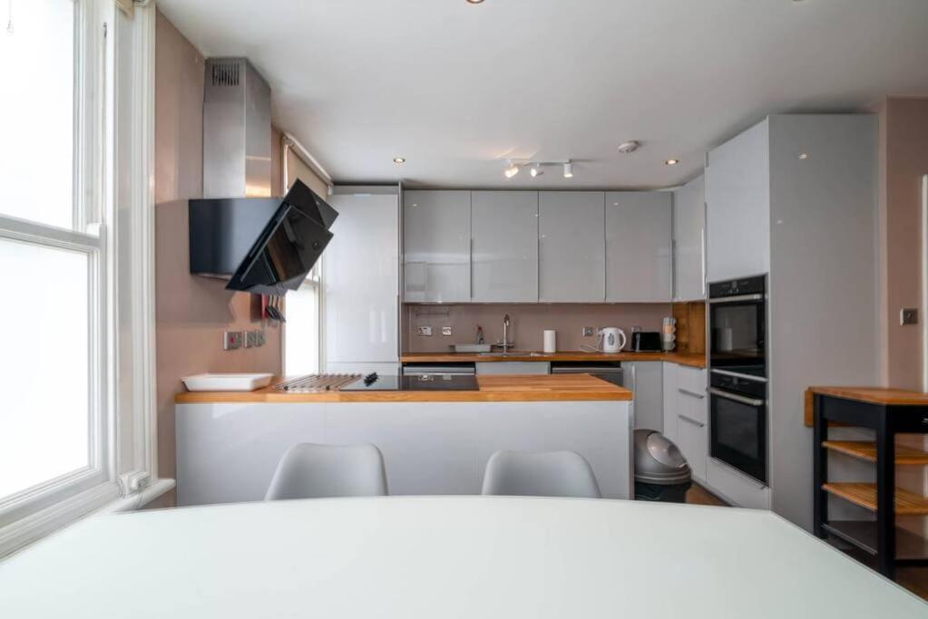 Luxury Apartment Located Near Marble Arch & Baker Street Londra Esterno foto